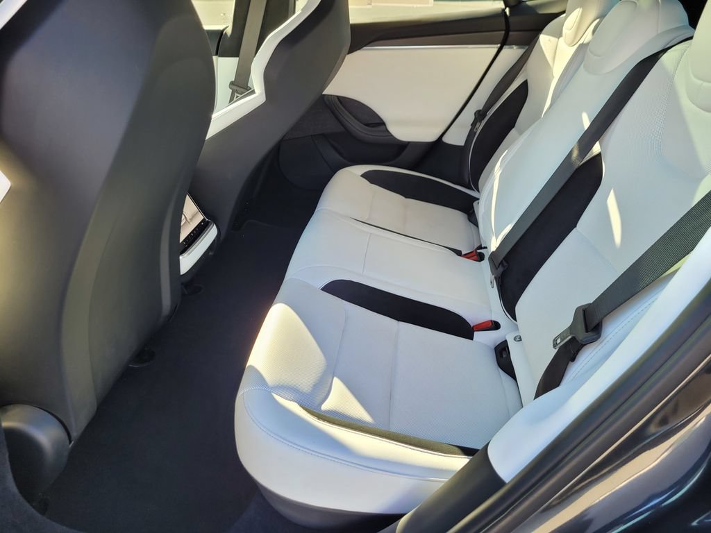 Used 2024 Tesla Model S Plaid AWD/4WD image 11