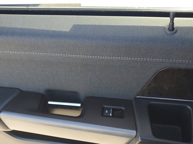 Certified 2021 Ford F150 Lariat w/ Equipment Group 502A High image 17