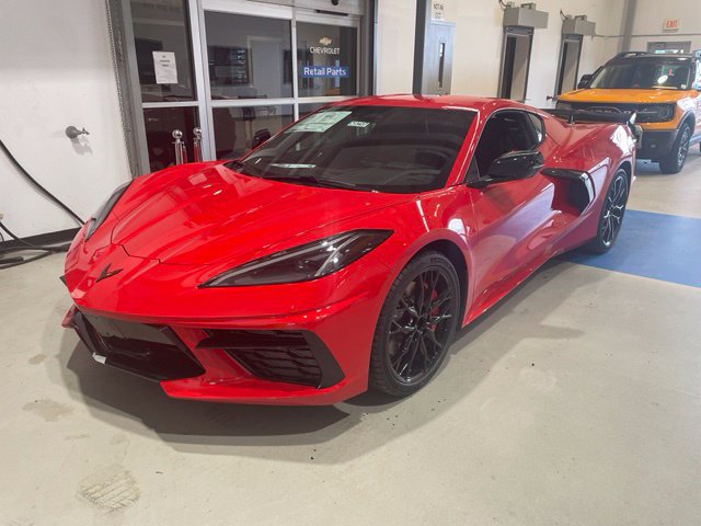 New 2027 Chevrolet Corvette Stingray Coupe w/ Z51 Performance Package RWD image 4