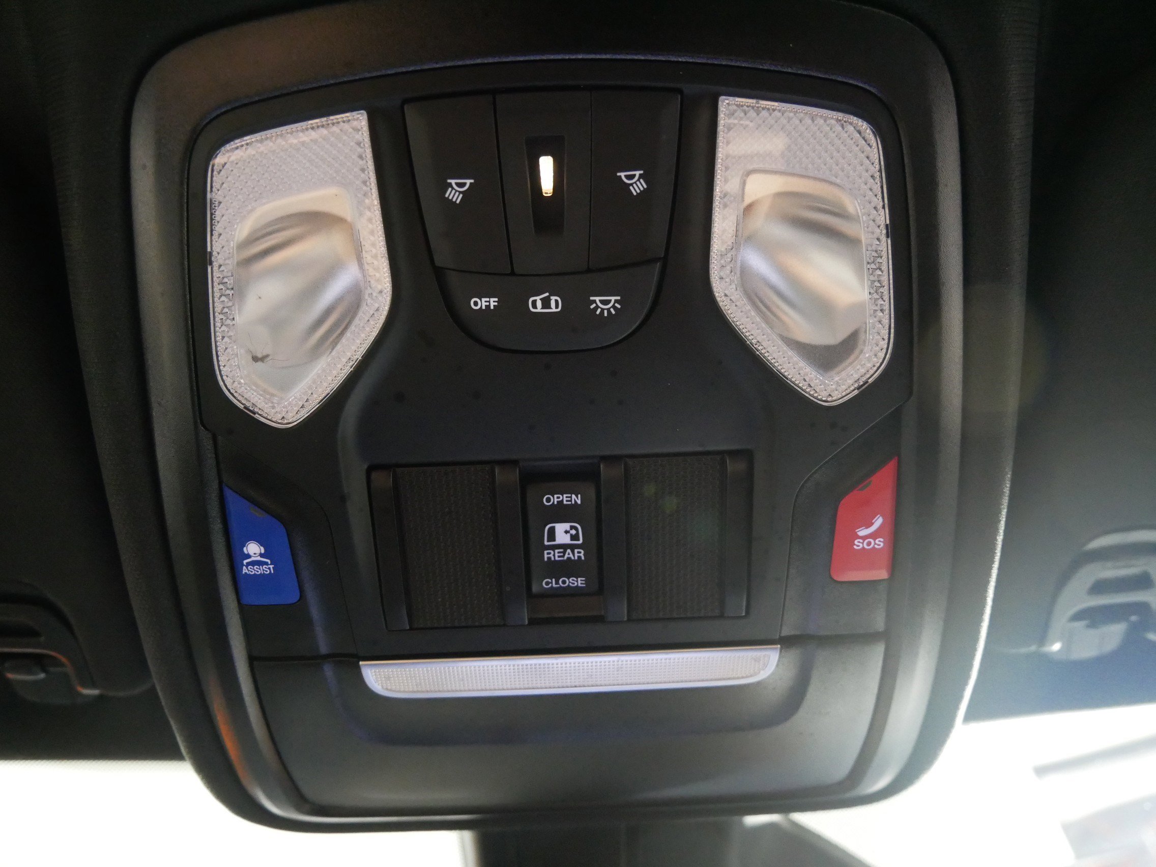 Used 2025 RAM 1500 Big Horn image 32