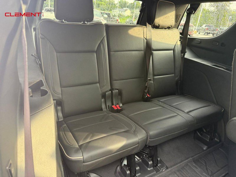 Used 2023 Chevrolet Tahoe Premier AWD/4WD image 8