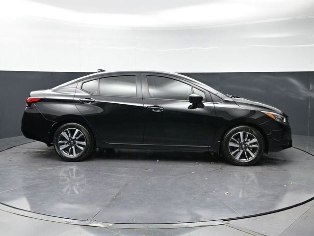 Used 2025 Nissan Versa SV w/ Trunk Package image 4