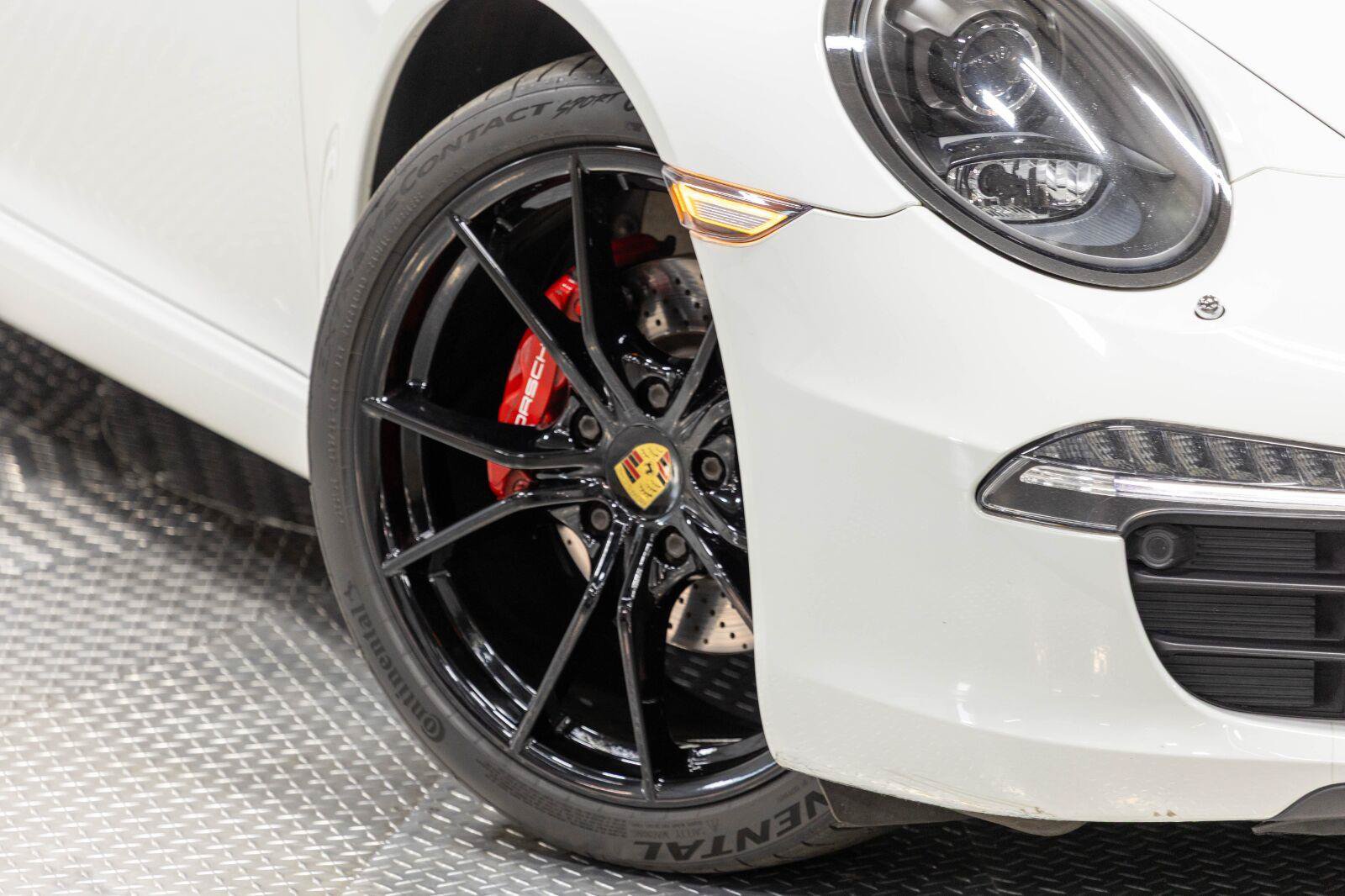 Used 2013 Porsche 911 Carrera RWD image 37