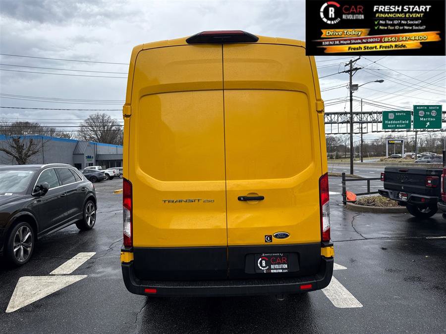 Used 2021 Ford Transit 250 T-250 HIGH ROOF w/ Load Area Protection Package image 5