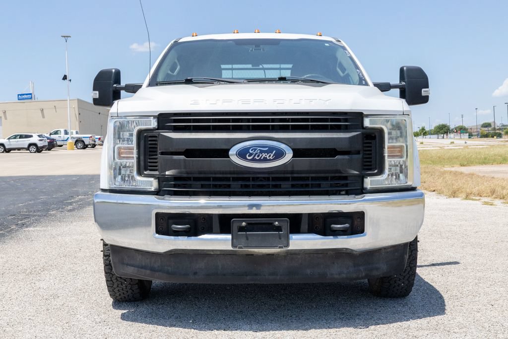 Used 2018 Ford F350 XL w/ Power Equipment Group AWD/4WD image 2