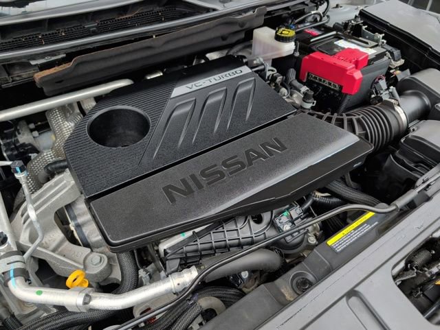 Used 2023 Nissan Rogue SL w/ SL Premium Package image 29