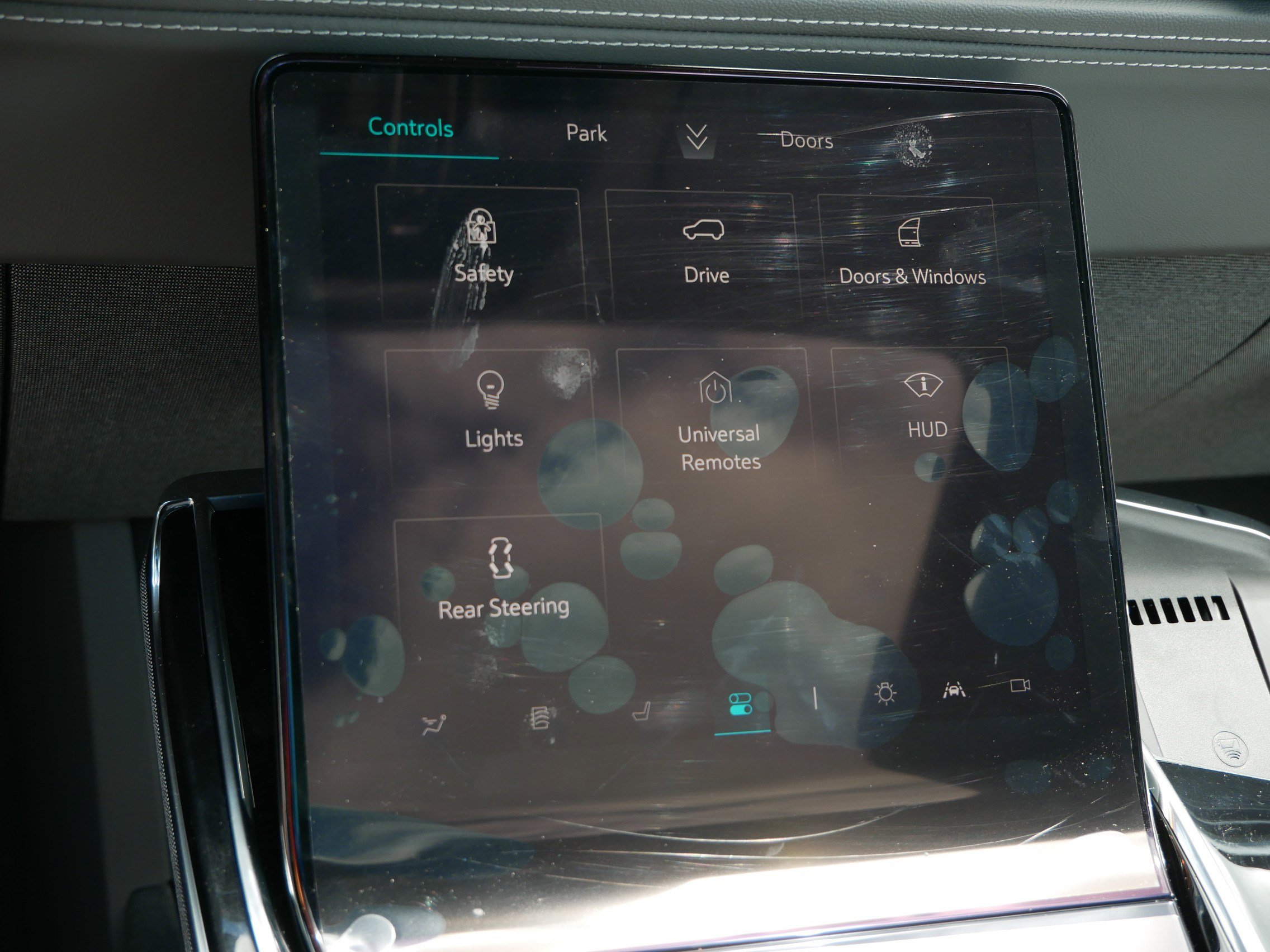 New 2025 Cadillac Escalade IQ Luxury 1 image 22