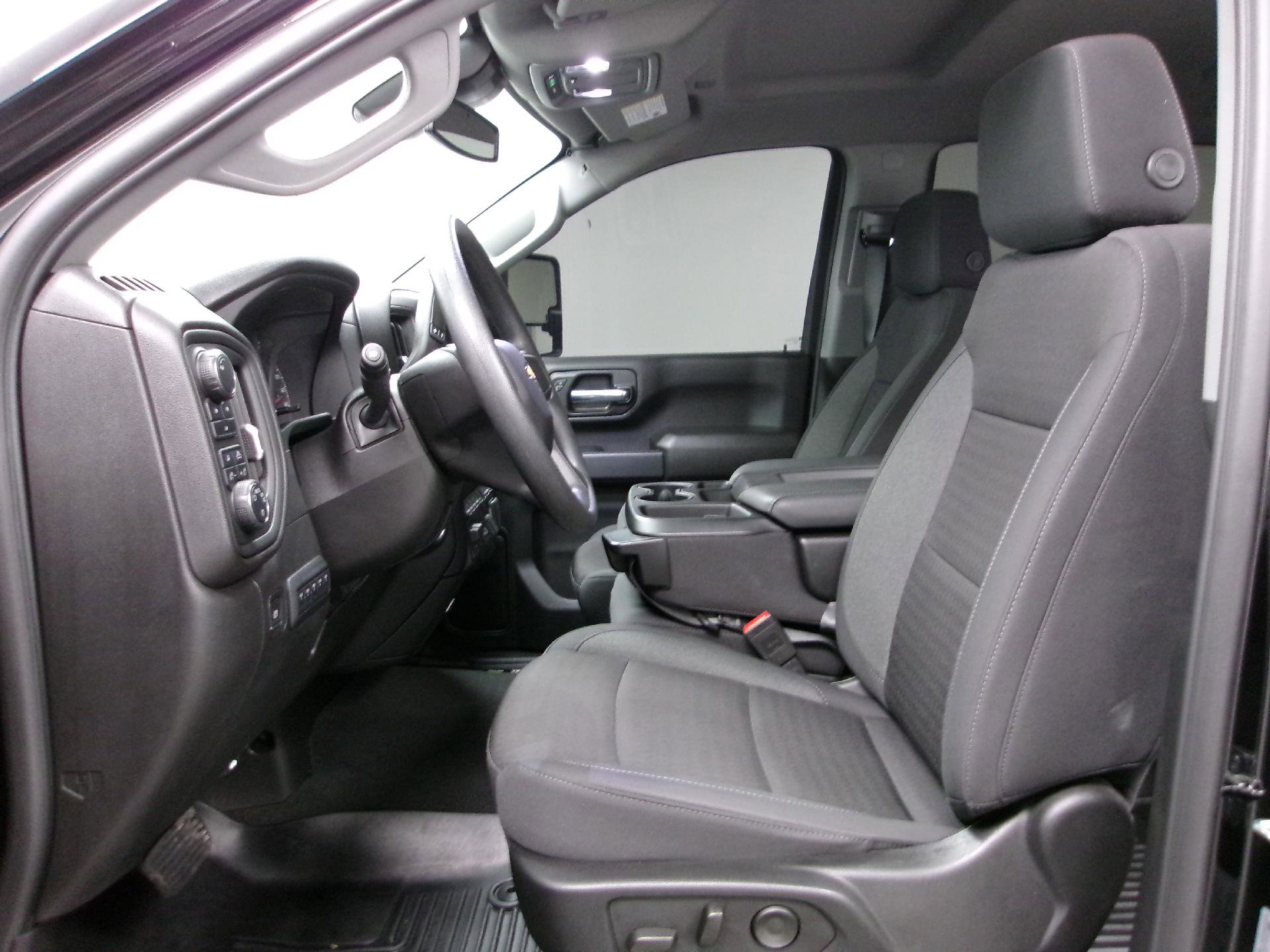 Certified 2024 Chevrolet Silverado 2500 Custom w/ Custom Value Package image 8