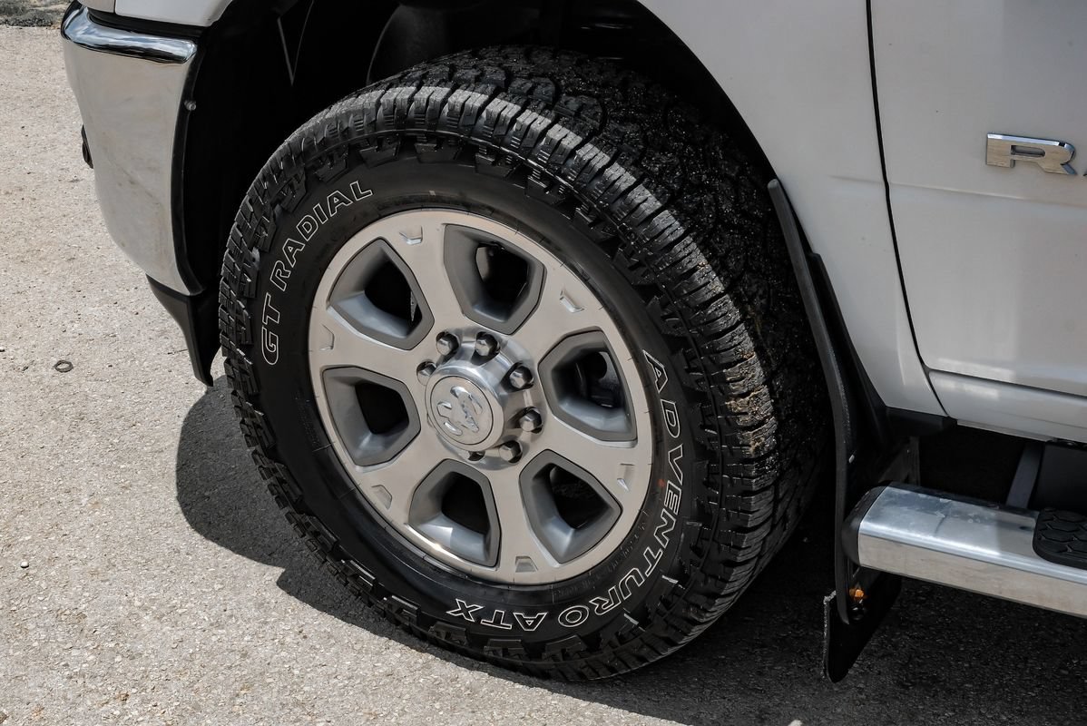 Used 2025 RAM 3500 Laramie AWD/4WD image 64