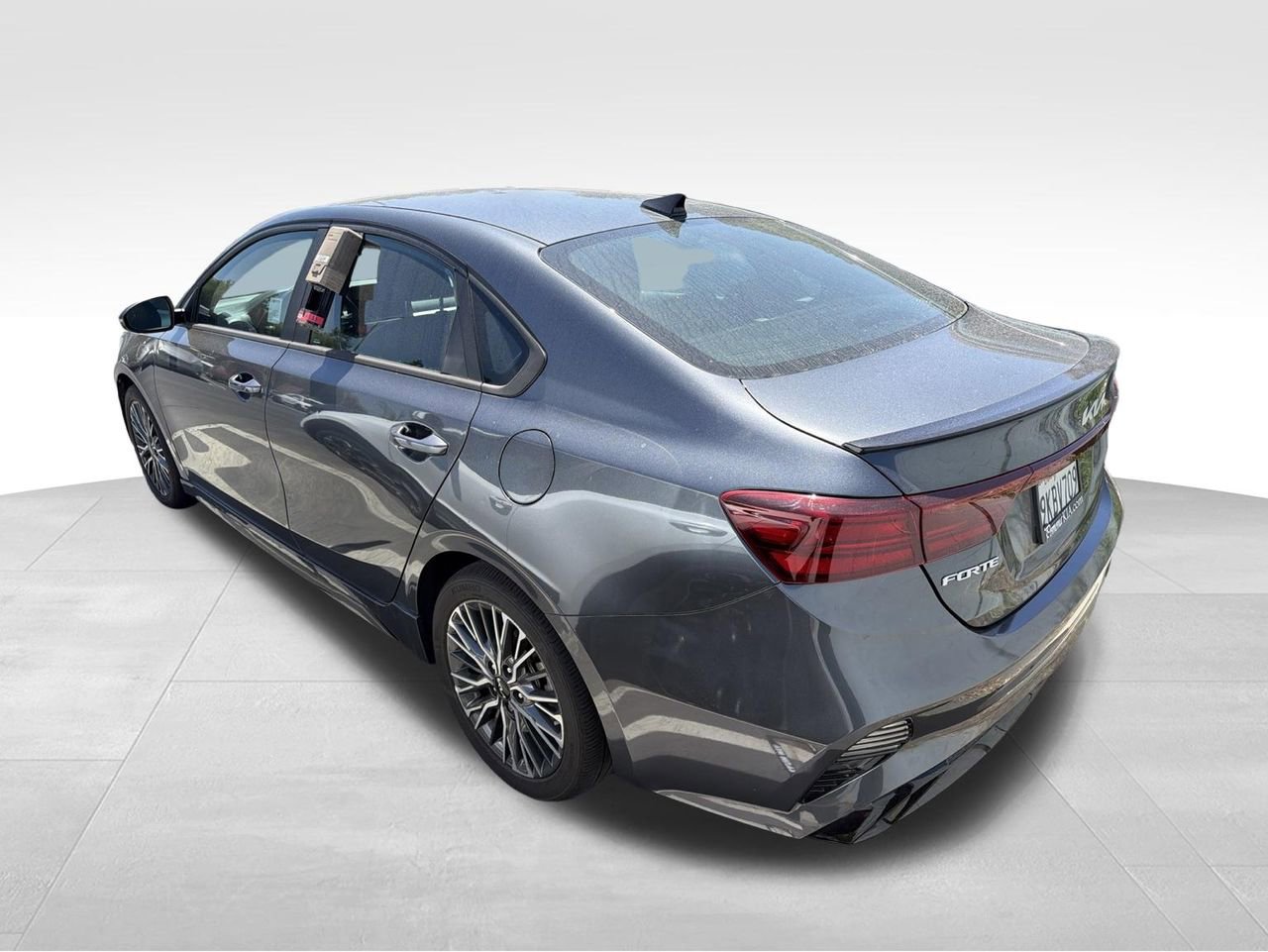Used 2024 Kia Forte GT-Line FWD image 4