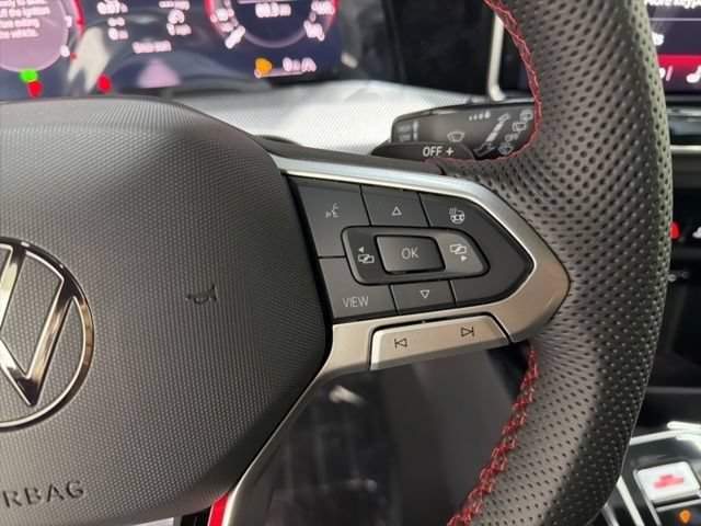 New 2026 Volkswagen GTI SE FWD image 18