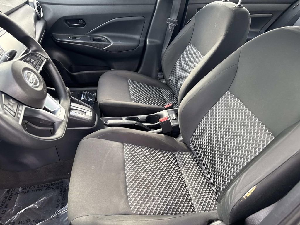 Used 2022 Nissan Versa S image 19