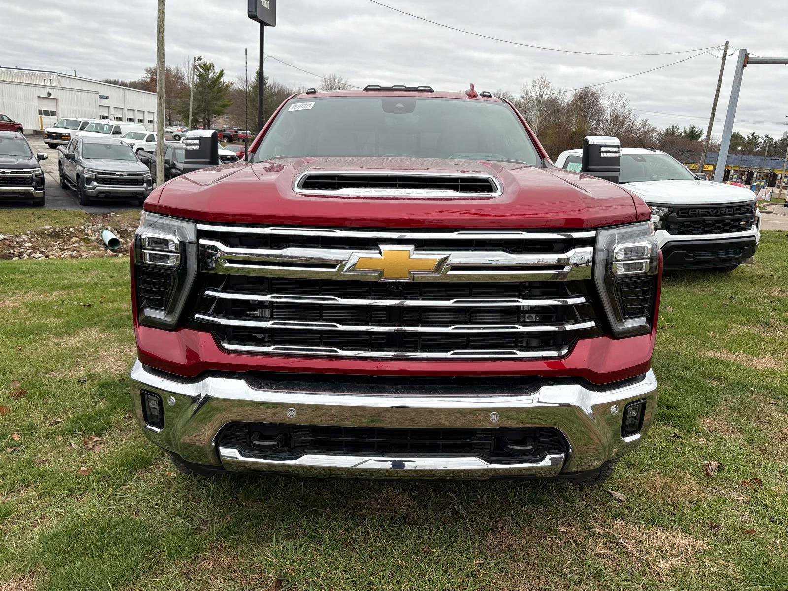 New 2026 Chevrolet Silverado 3500 LTZ w/ LTZ Premium Package image 9