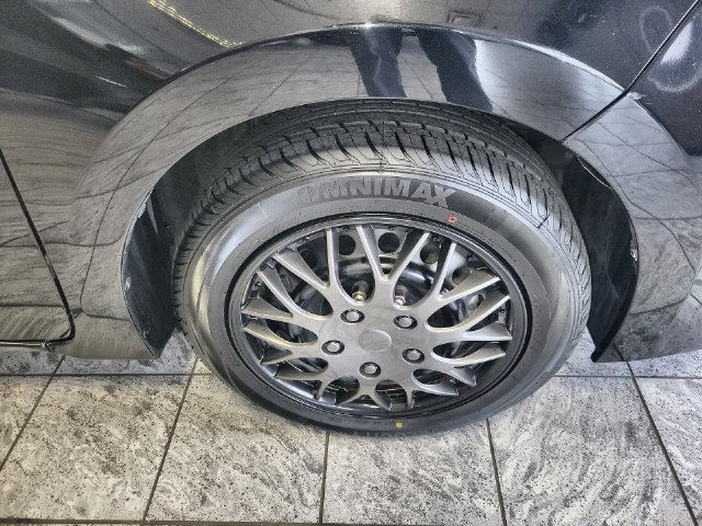 Used 2019 Toyota Corolla LE FWD image 10