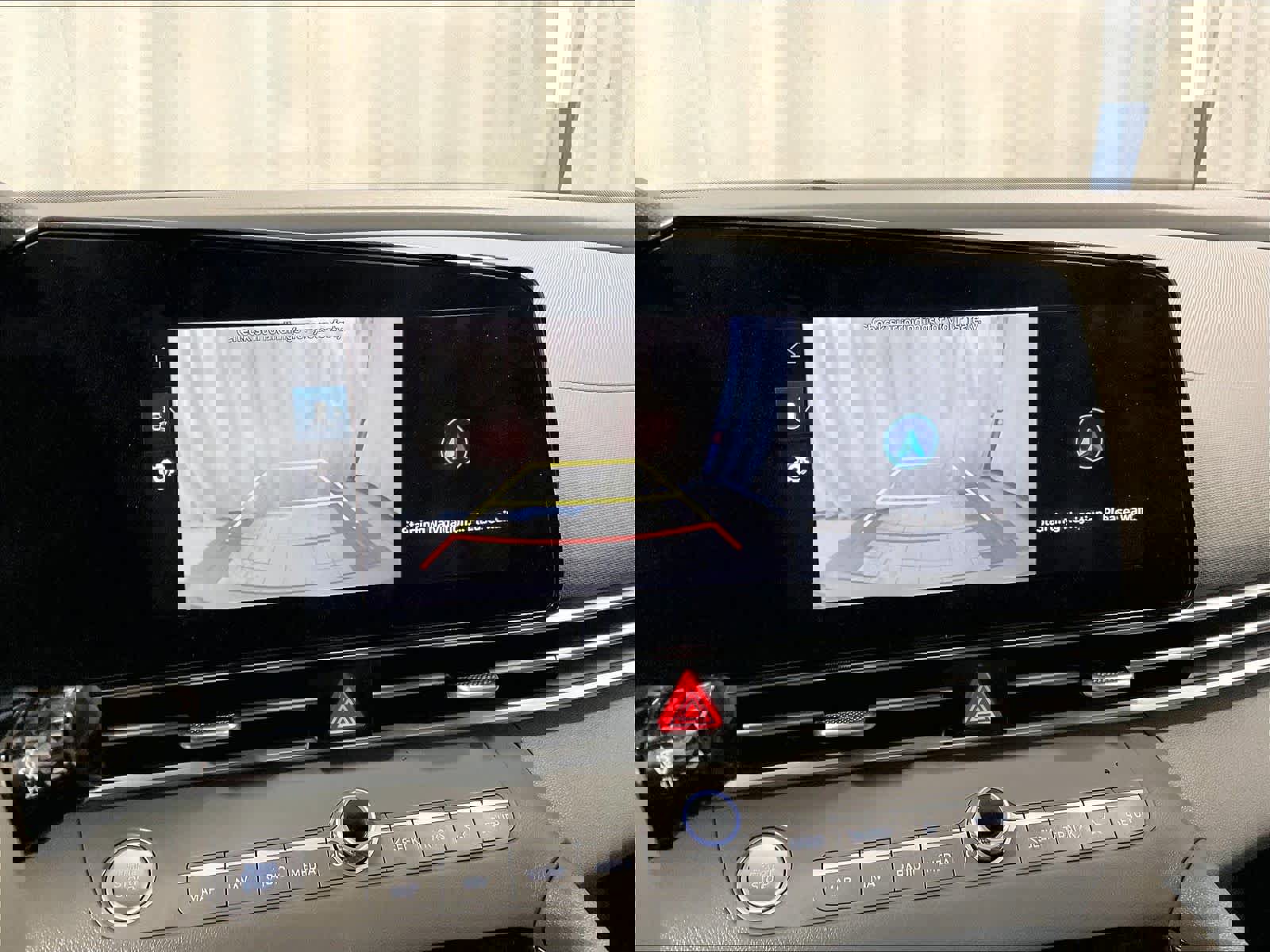 Used 2023 Hyundai Elantra SEL w/ Convenience Package image 19