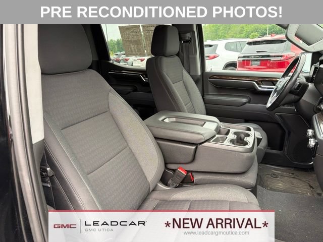 Used 2022 GMC Sierra 1500 Elevation AWD/4WD image 11