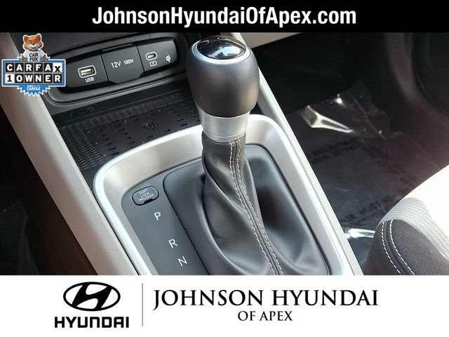 Certified 2026 Hyundai Venue SEL FWD image 14