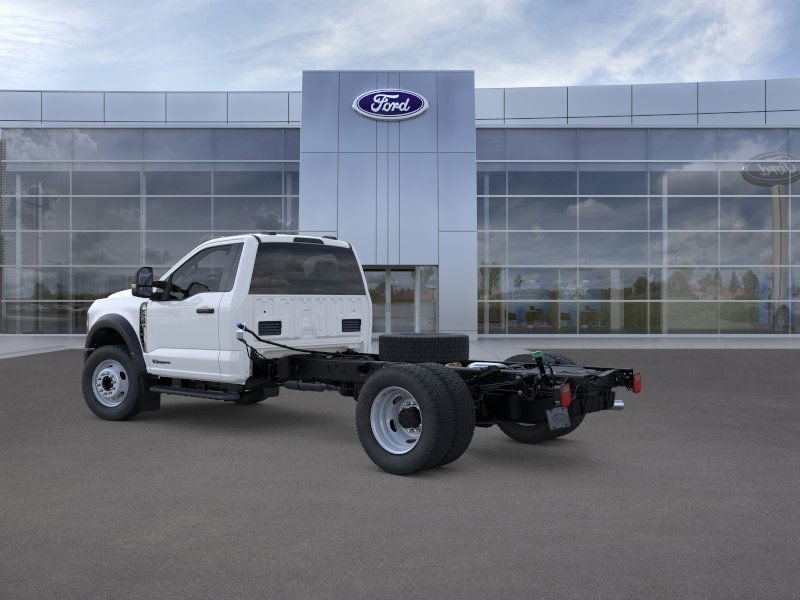 New 2026 Ford F550 4x4 Regular Cab Super Duty w/ XL Chrome Package image 4