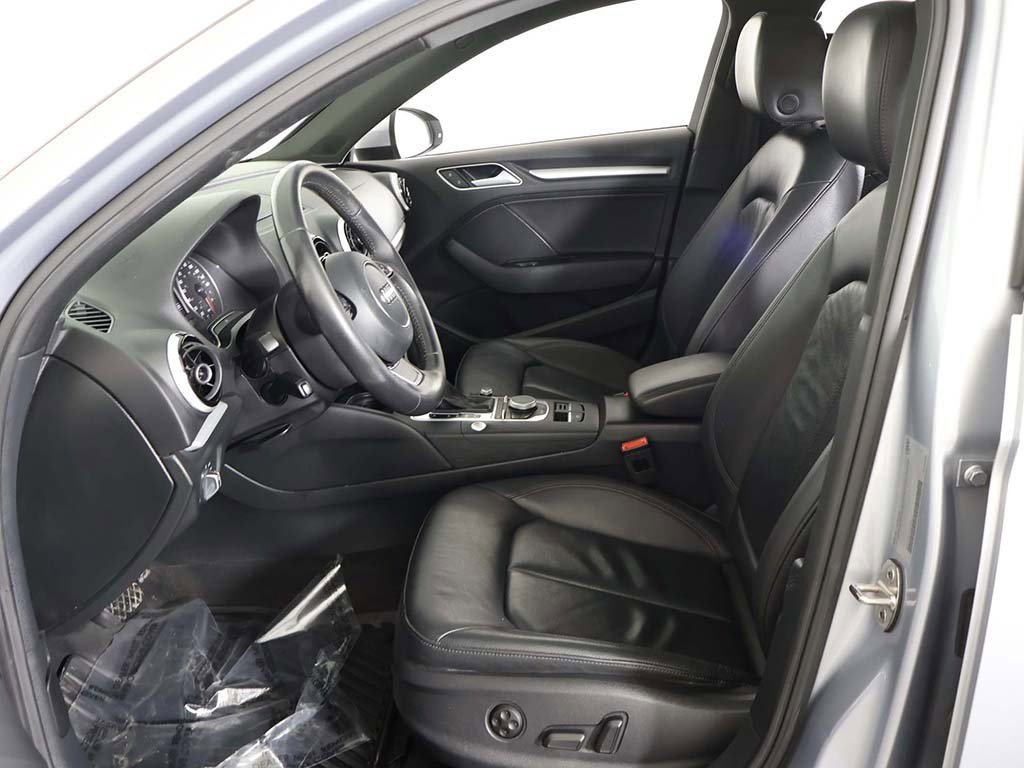 Used 2016 Audi A3 1.8T Premium image 29