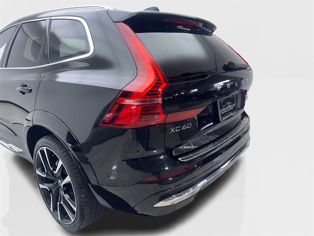 Used 2022 Volvo XC60 B5 Inscription w/ Protection Package Premier image 19