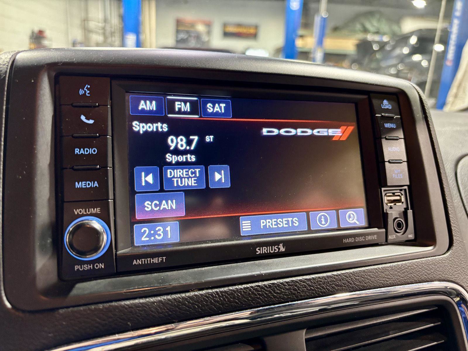 Used 2019 Dodge Grand Caravan SXT image 29