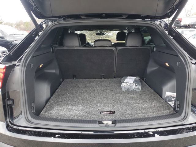 Certified 2023 Volkswagen Atlas Cross Sport SE image 8