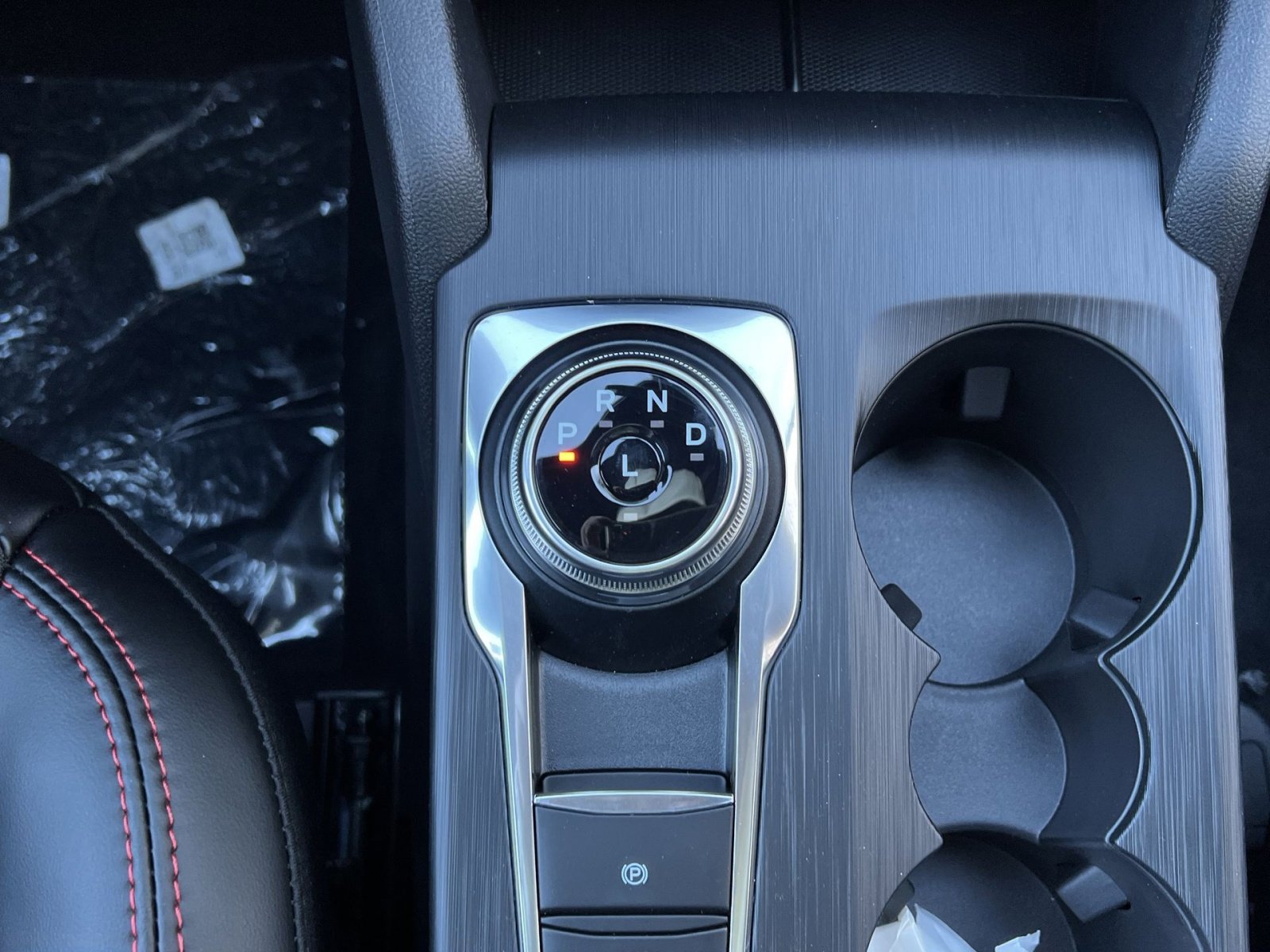 New 2026 Ford Escape ST-Line Select w/ Equipment Group 401A image 22