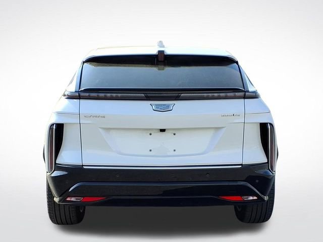 Certified 2024 Cadillac Lyriq Luxury w/ LPO, Floor Liner Package image 5