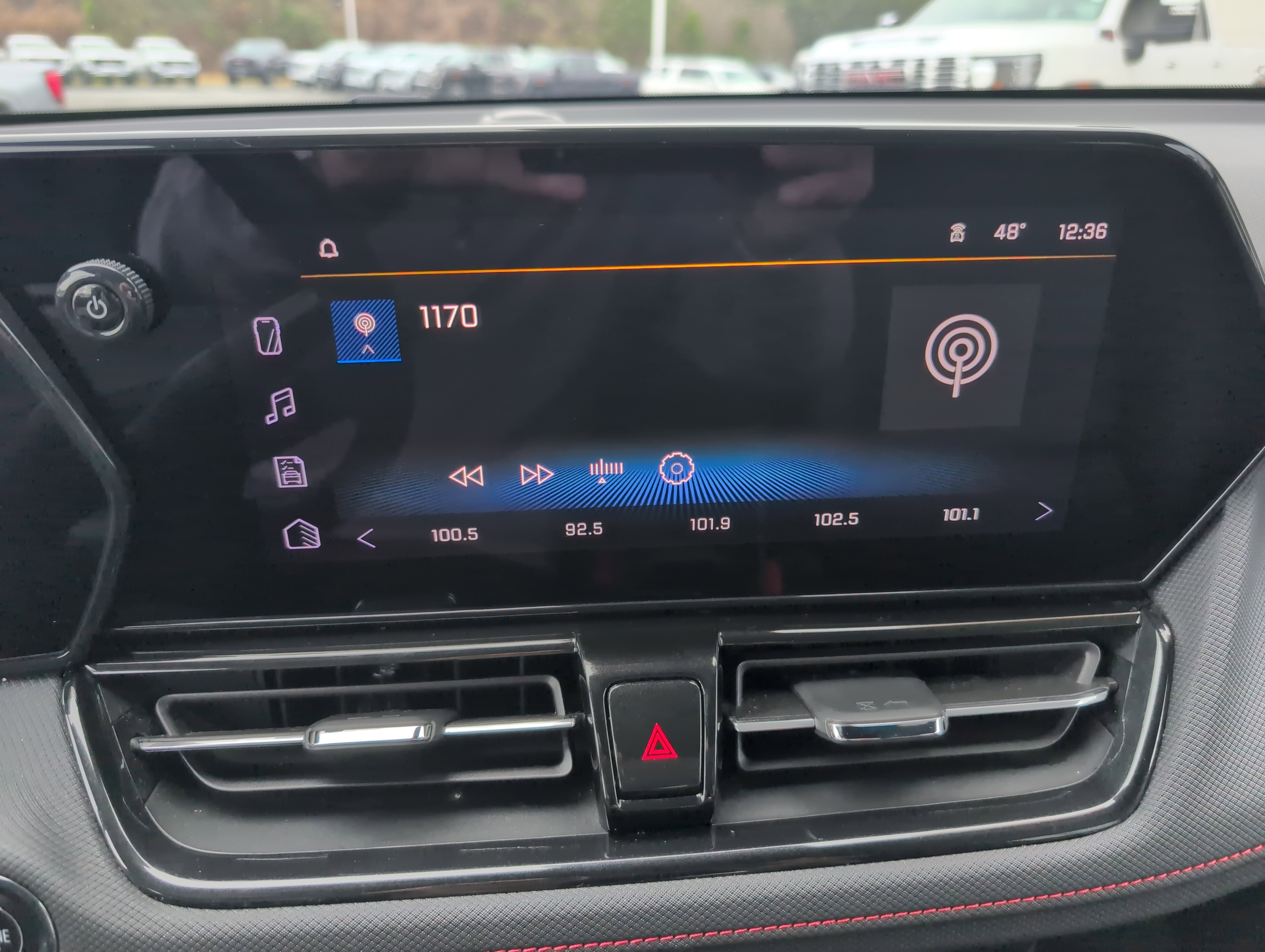 Used 2024 Chevrolet TrailBlazer RS image 19