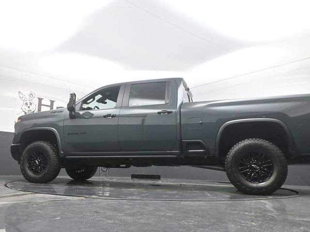 New 2026 Chevrolet Silverado 2500 ZR2 image 33