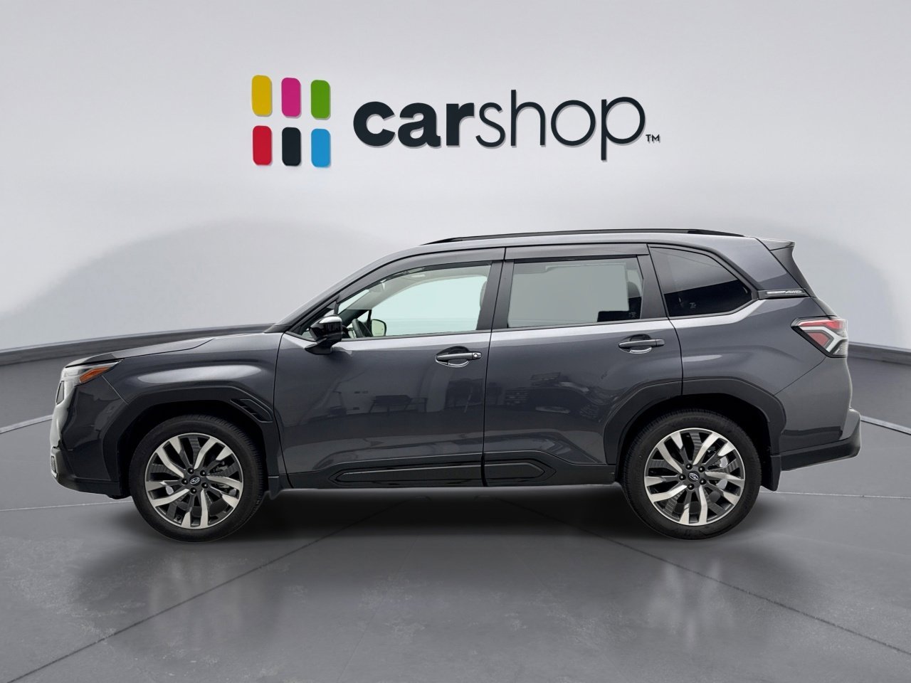 Used 2025 Subaru Forester Touring AWD/4WD image 2