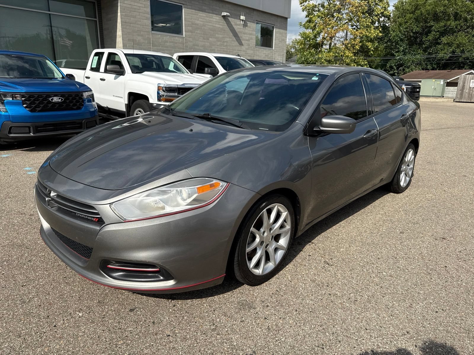 Used 2013 Dodge Dart SXT w/ Popular Equipment Group FWD image 11