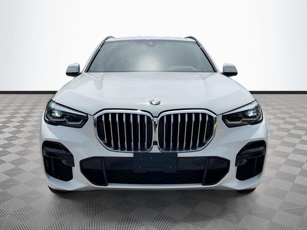 Used 2022 BMW X5 xDrive40i AWD/4WD image 2