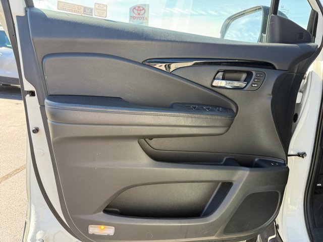 Used 2019 Honda Passport Touring image 27