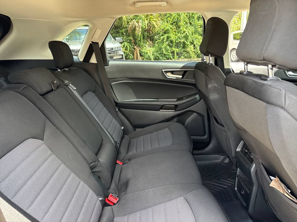 Used 2022 Ford Edge SE AWD/4WD image 29