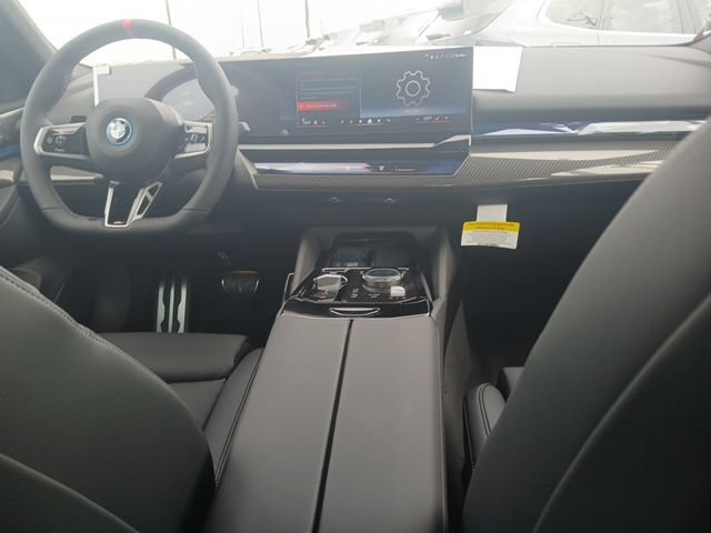 New 2026 BMW i5 M60 w/ Premium Package AWD/4WD image 13