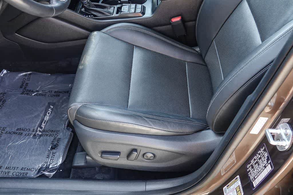 Used 2020 Hyundai Tucson Limited FWD image 20