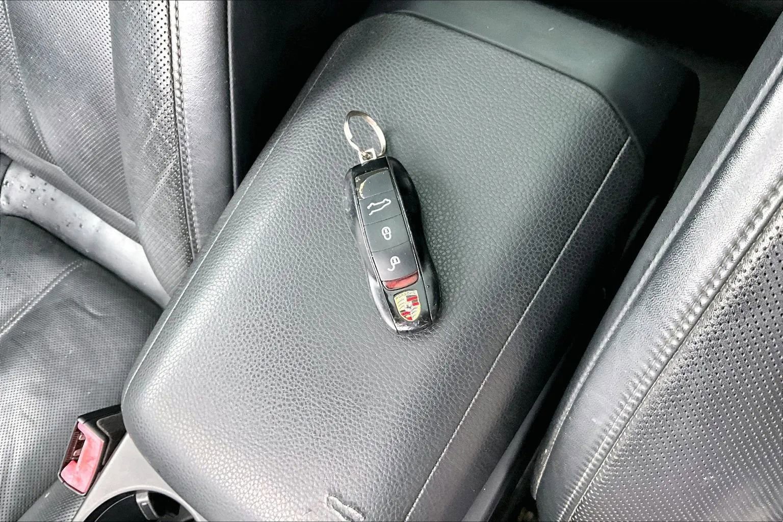 Used 2015 Porsche Macan S image 9