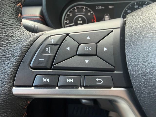 Certified 2025 Nissan Versa SR FWD image 13