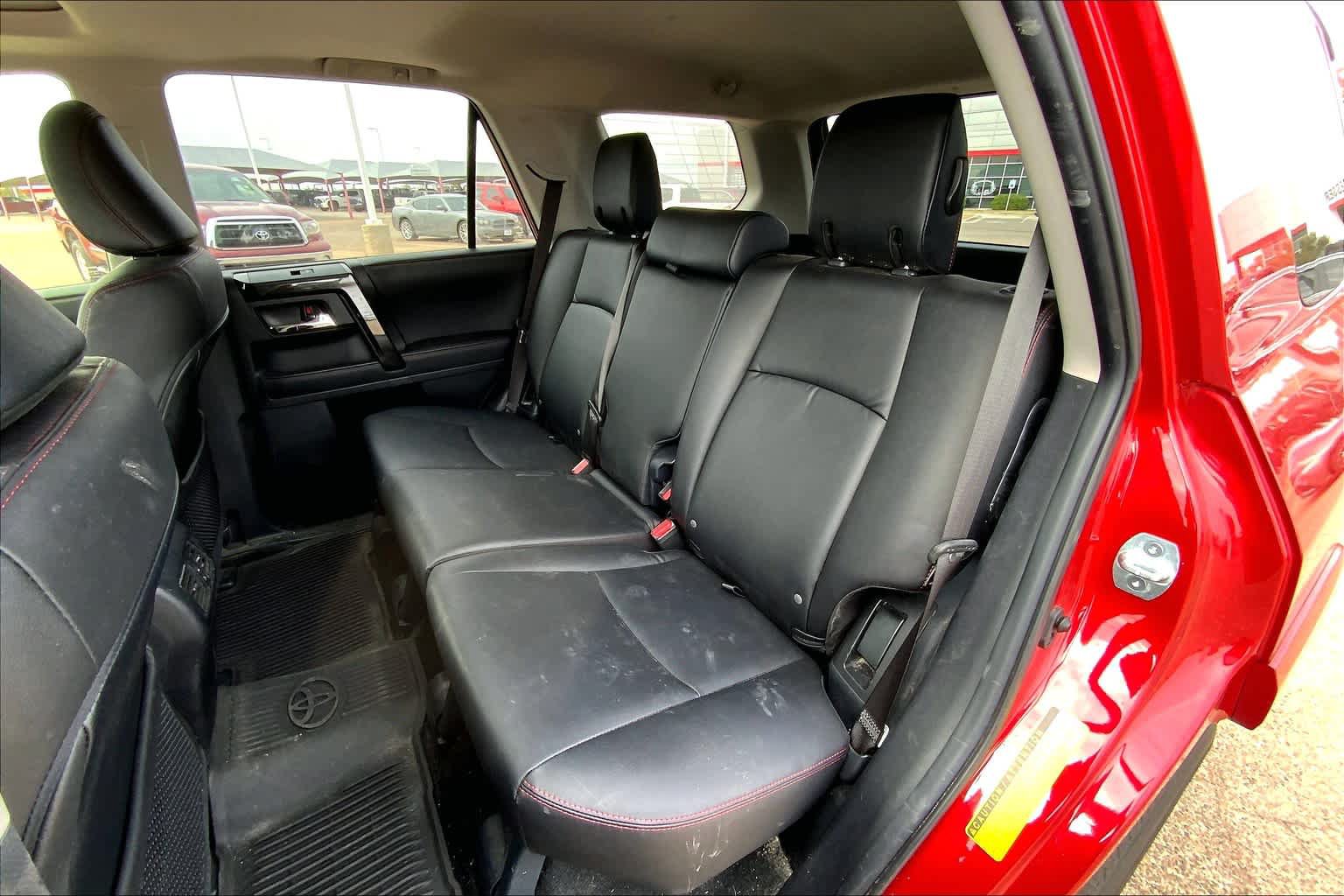 Certified 2021 Toyota 4Runner Venture w/ Moonroof Package AWD/4WD image 21