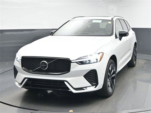 New 2026 Volvo XC60 B5 Plus w/ Protection Package Premier image 3