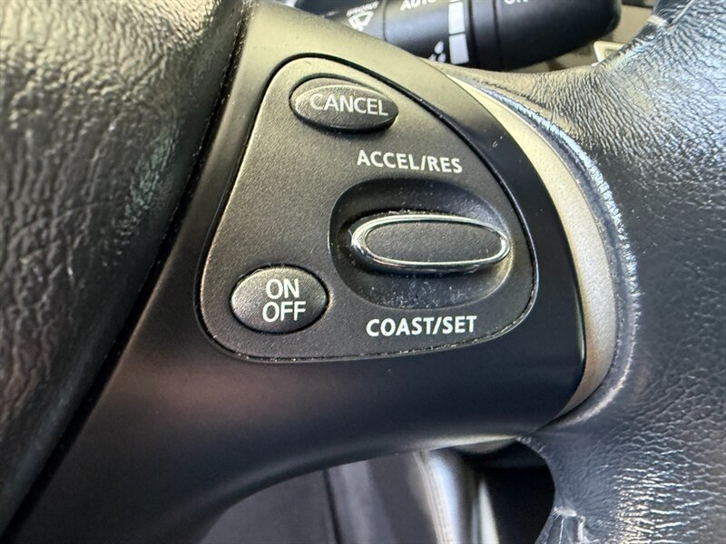 Used 2019 INFINITI QX60 Luxe w/ Essential Package FWD image 24