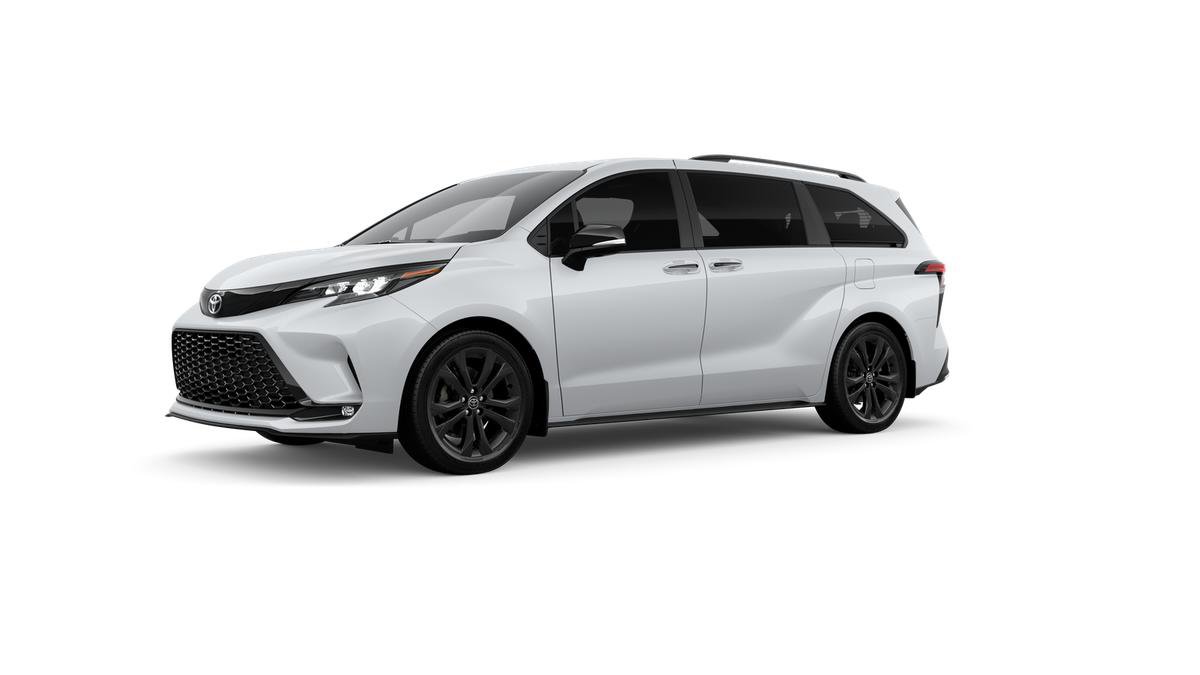 New 2026 Toyota Sienna XSE FWD image 3