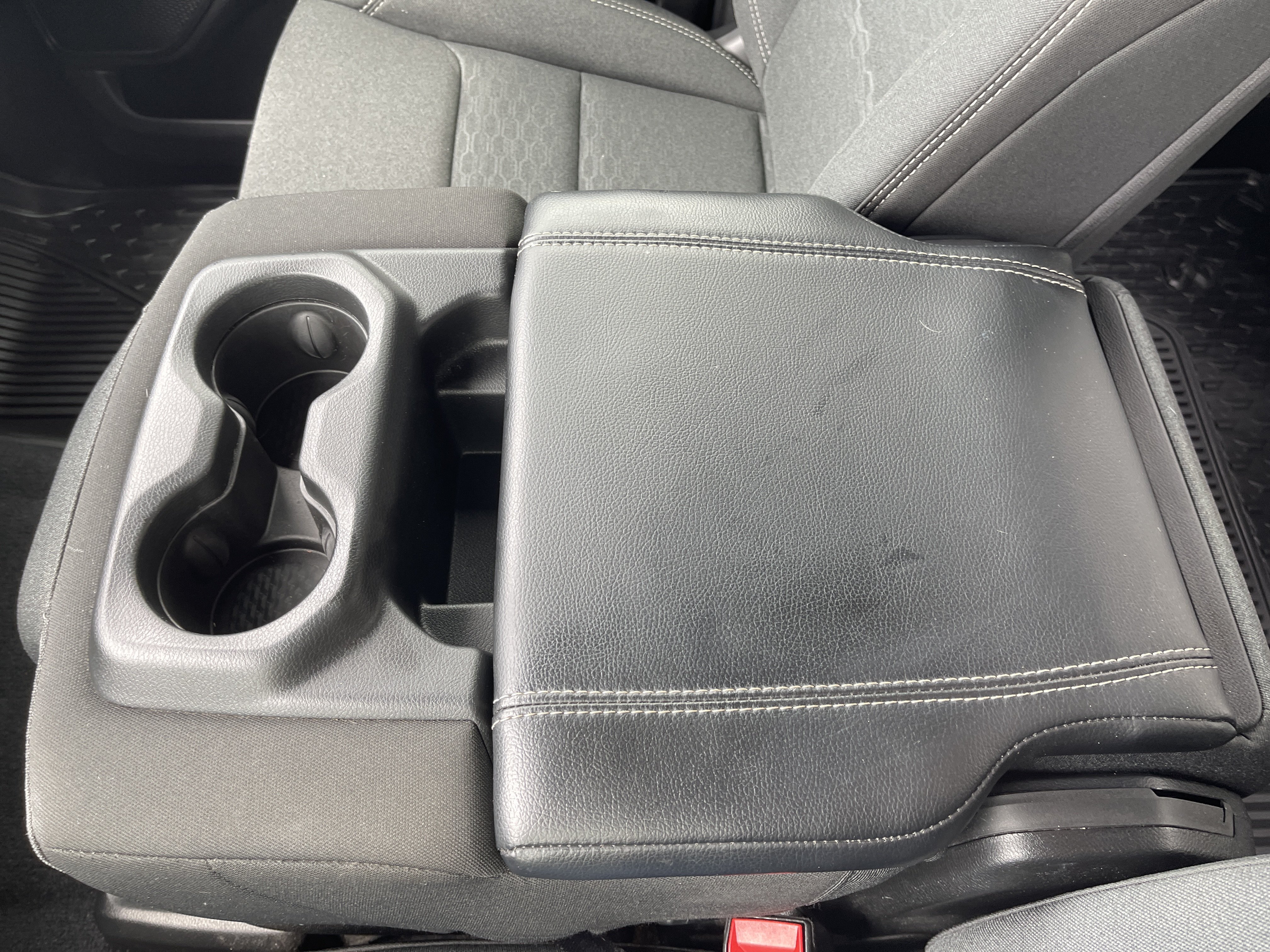 Used 2025 RAM 1500 Warlock AWD/4WD image 39