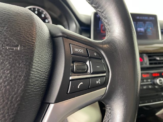 Used 2017 BMW X5 xDrive40e AWD/4WD image 10