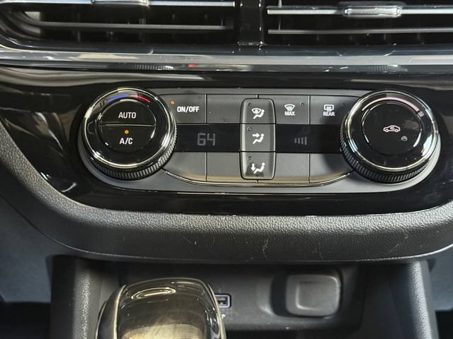 Used 2025 Buick Envista Sport Touring FWD image 4