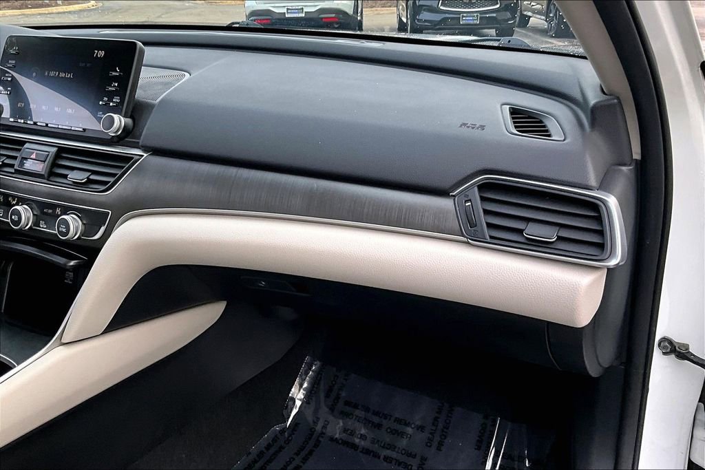 Used 2018 Honda Accord Hybrid image 26