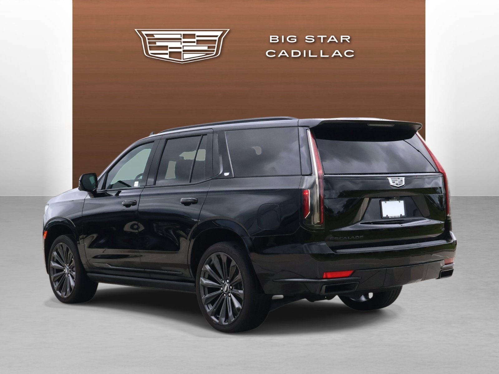Used 2023 Cadillac Escalade Sport Platinum w/ LPO, ONYX Package AWD/4WD image 3