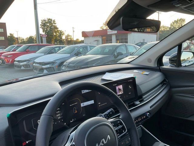 New 2026 Kia Carnival SX FWD image 45