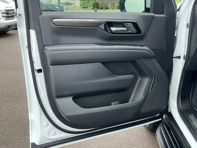 New 2025 Chevrolet Tahoe LT image 25